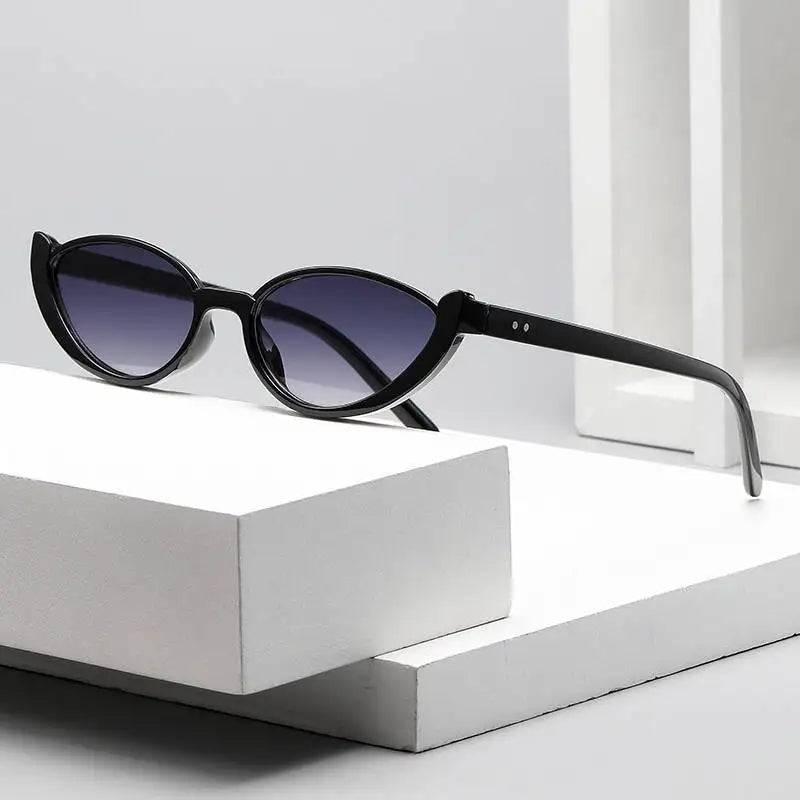 Kit 2 Óculos Vintage "Cat Eye" - Meia Armação (Sol & Imagem)