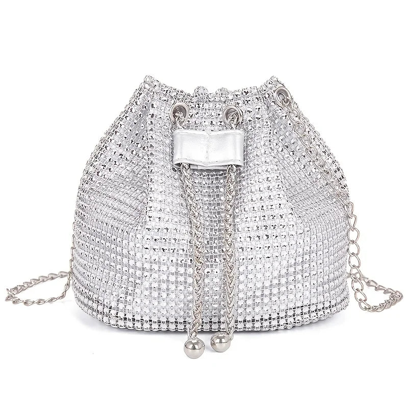 Bolsa Bucket Crystal - Strass e Alça de Corrente (Edição Festa)